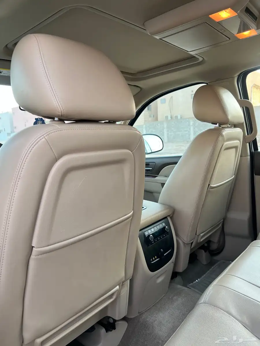 للبيع تاهو LTZ فل كامل دبل 2013 سعودي وكاله فتحه لؤلؤي 48