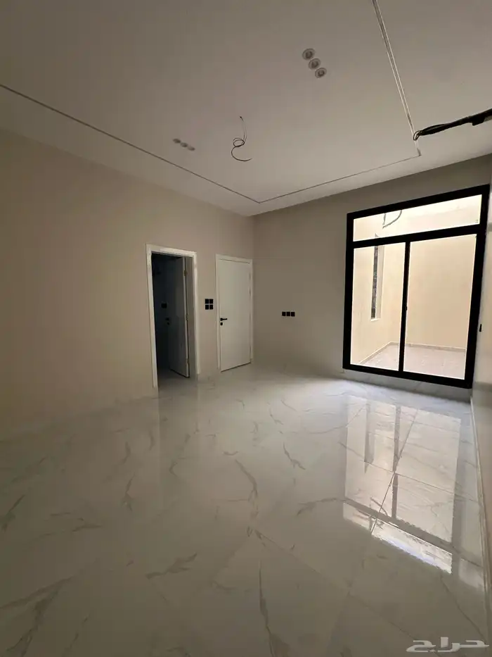 ادوار للبيع في الحمراء 1