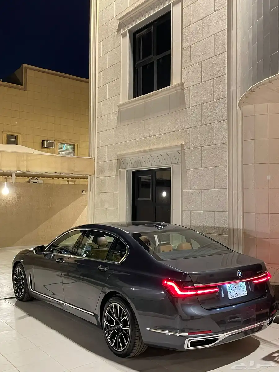 بي ام دبليو موديل 2021 فل كامل 9