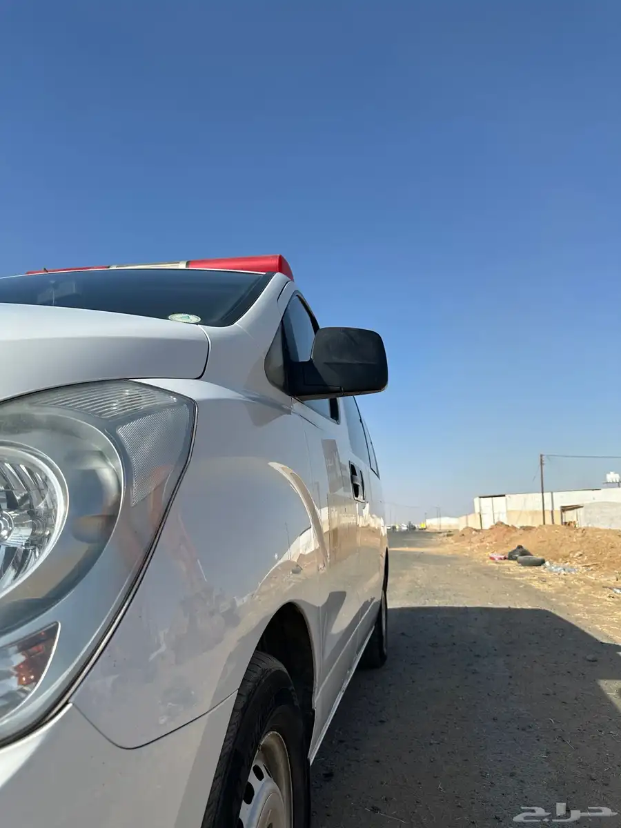 سياره اسعاف h1 للايجار او البيع 7