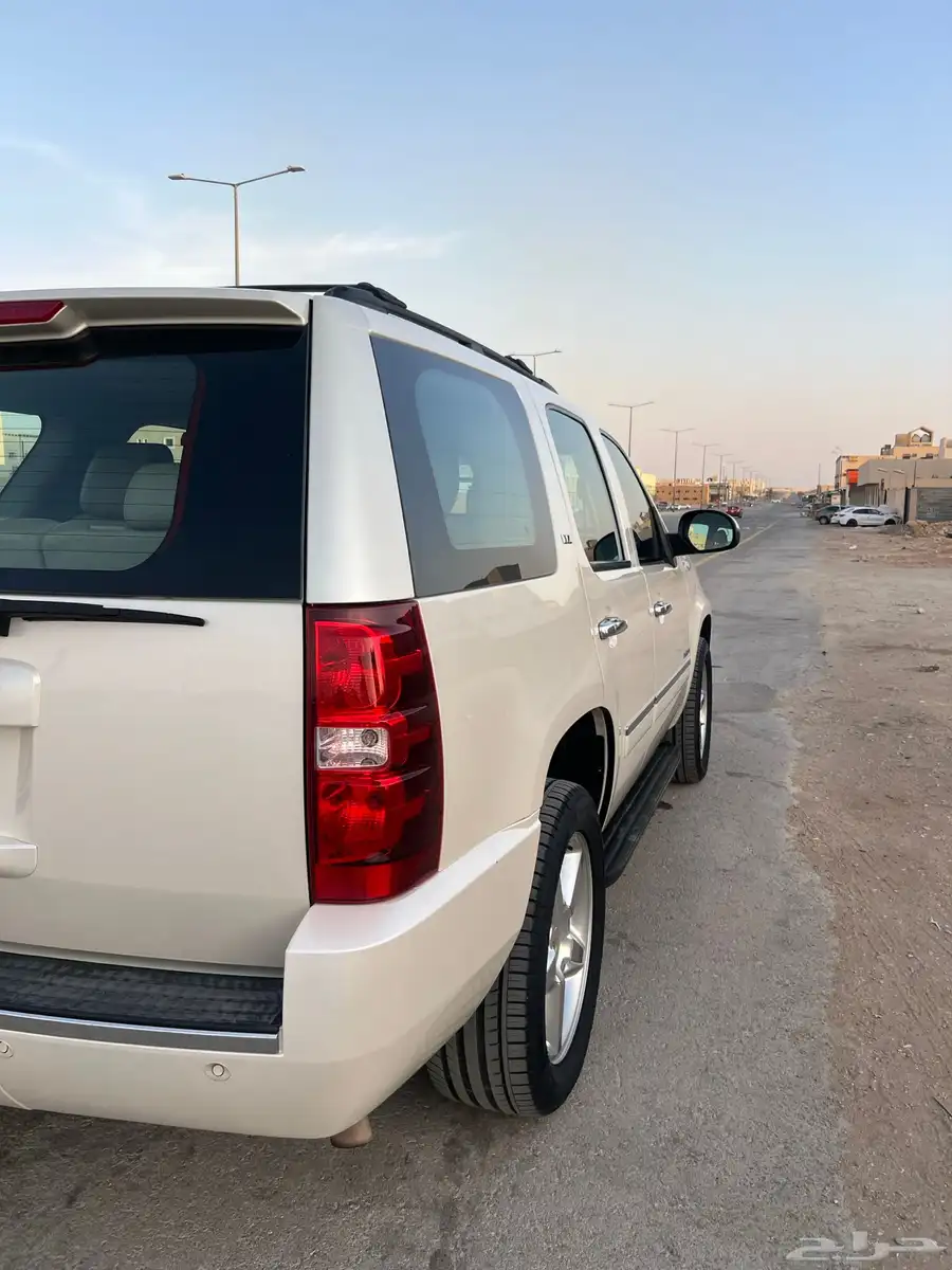 للبيع تاهو LTZ فل كامل دبل 2013 سعودي وكاله فتحه لؤلؤي 7