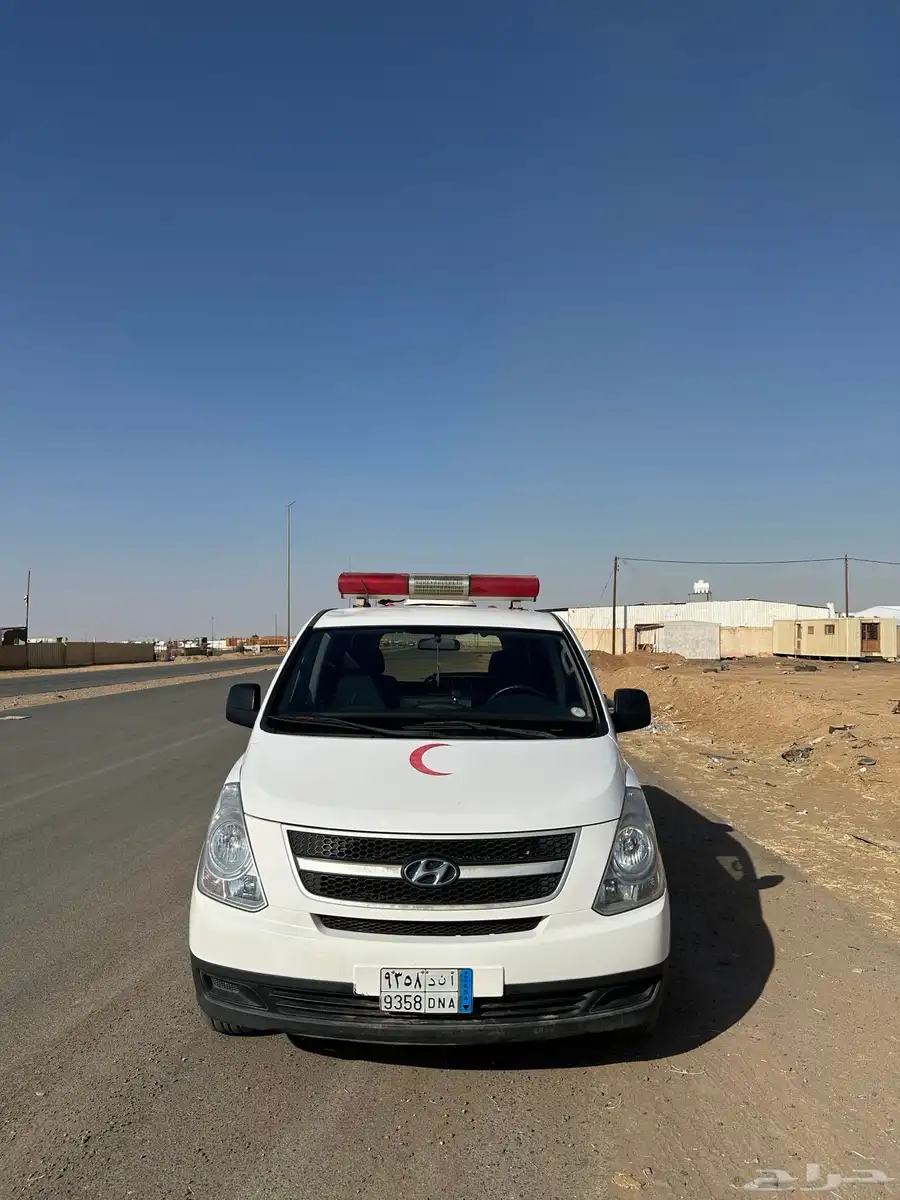 سياره اسعاف h1 للايجار او البيع 6