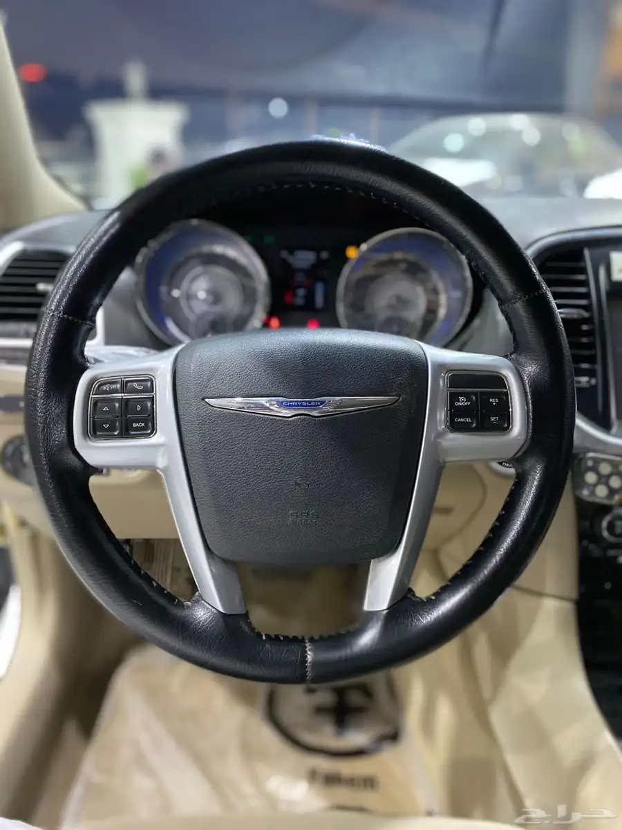 كرايزلر 2014 c300 7