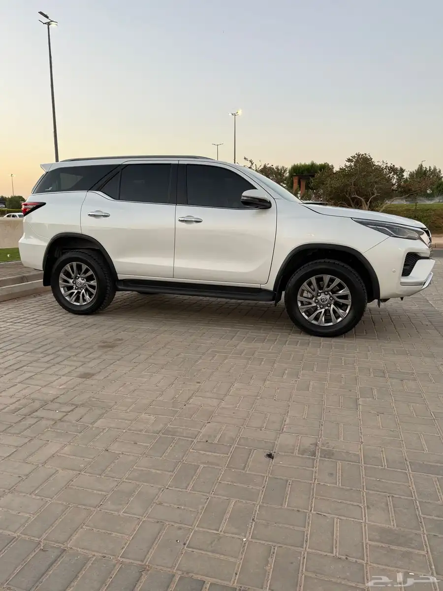 فورشنر 2024 ديزل 2800 بدون رادار 9