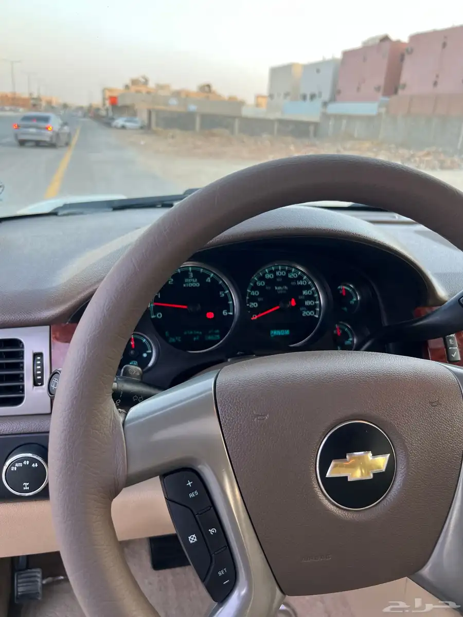 للبيع تاهو LTZ فل كامل دبل 2013 سعودي وكاله فتحه لؤلؤي 26