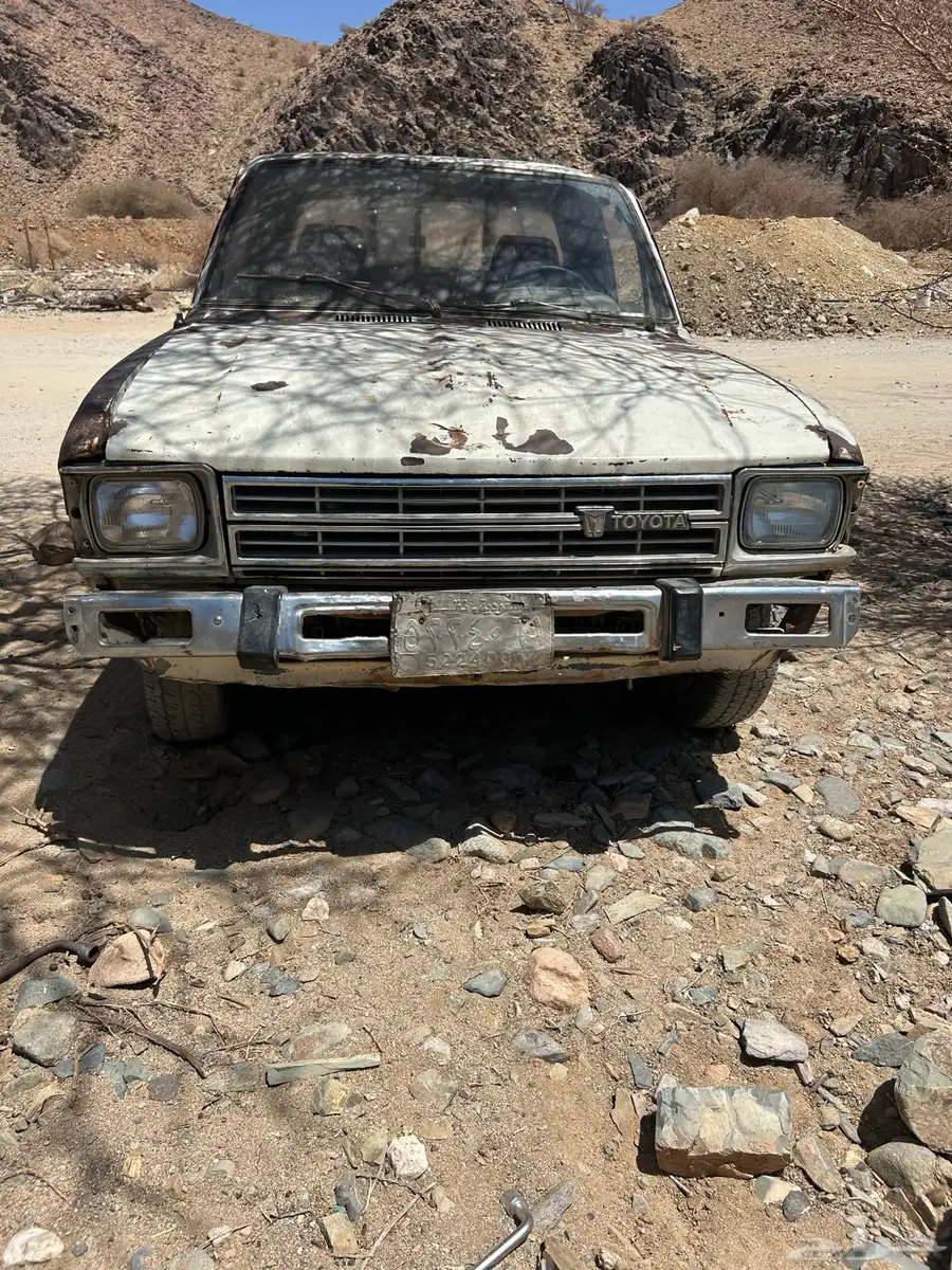 الشاصي مكسور المكينه والمحركات طيبه 5
