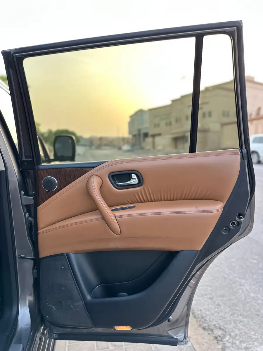 نيسان بترول بلاتينيوم 2015 11