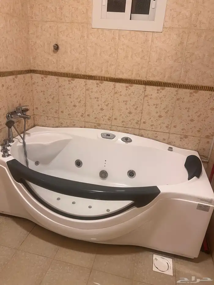 جاكوزي نظيف جدا 4