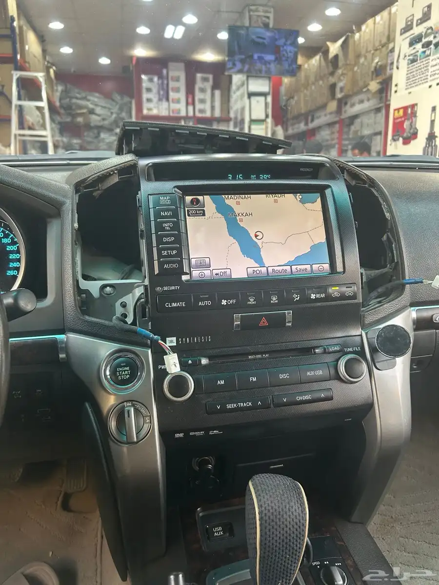 شاشه أندرويد جيب لاندكروزر VXR 0