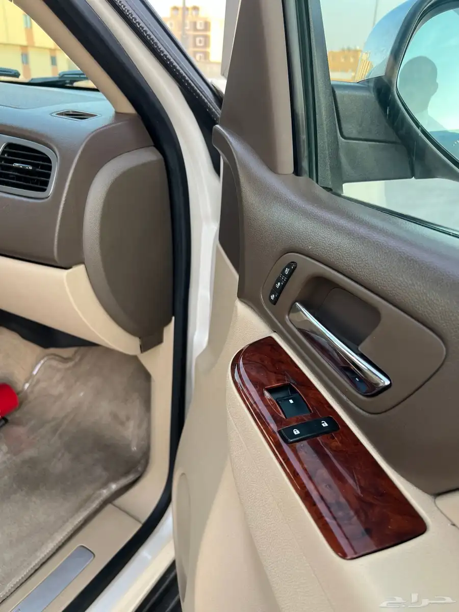 للبيع تاهو LTZ فل كامل دبل 2013 سعودي وكاله فتحه لؤلؤي 39