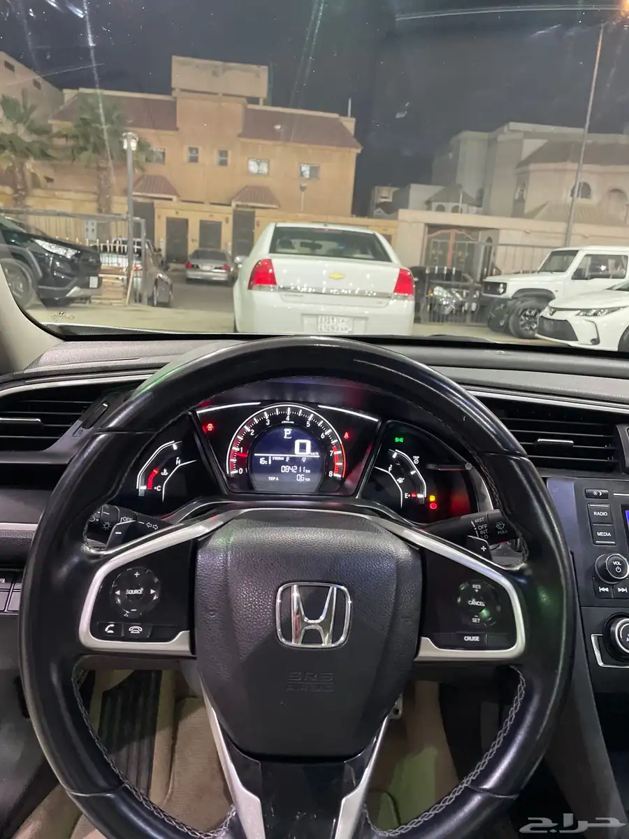 للبيع هوندا سيفيك موديل 2020 8