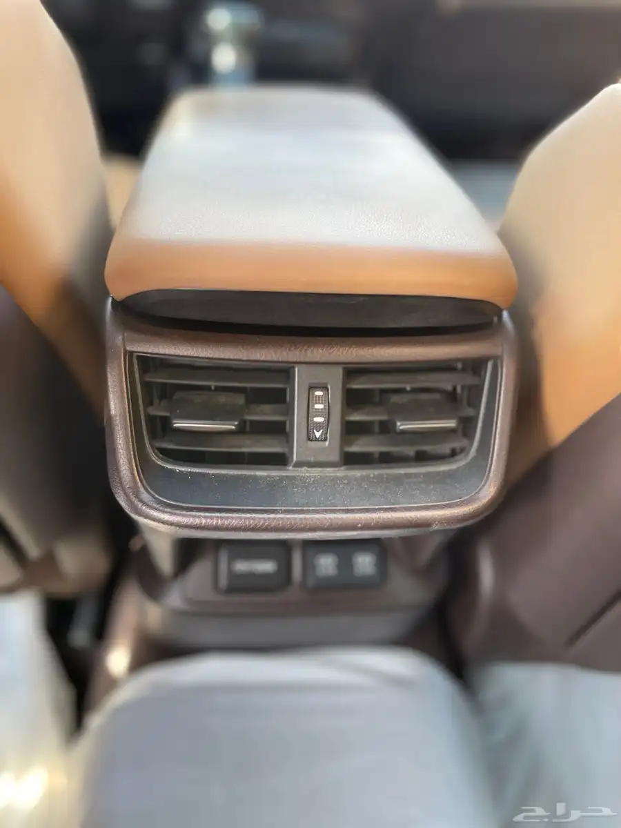 لكزس ES250-2020(ممشي69الف) 11