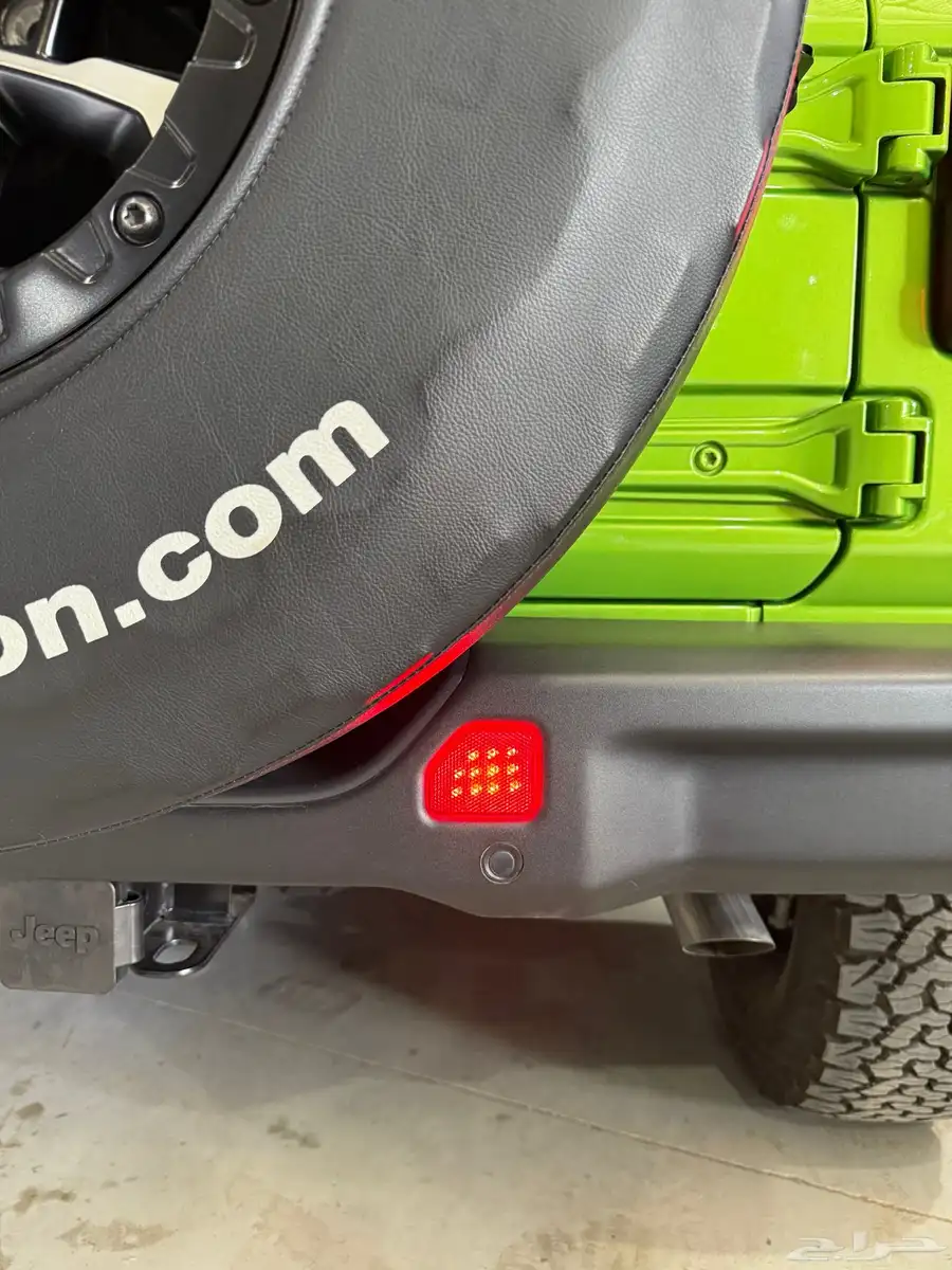 عواكس صدام خلفي لجيب رانجلر ( Jeep wrangler ) 1