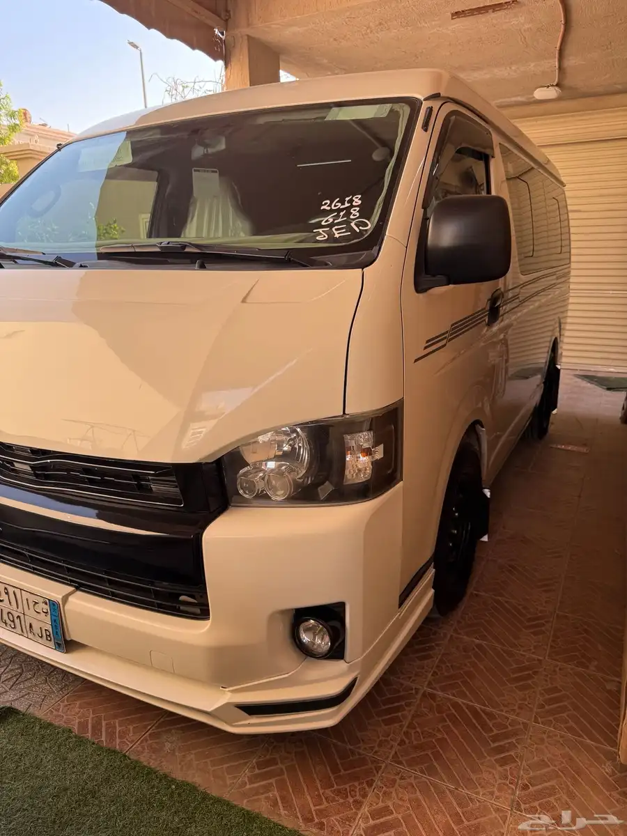 باص هايس 18