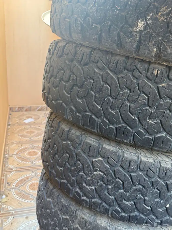 جنوط برايد اسباني وطقم كفرات فيها نص عمر راكبه في لكززس 3