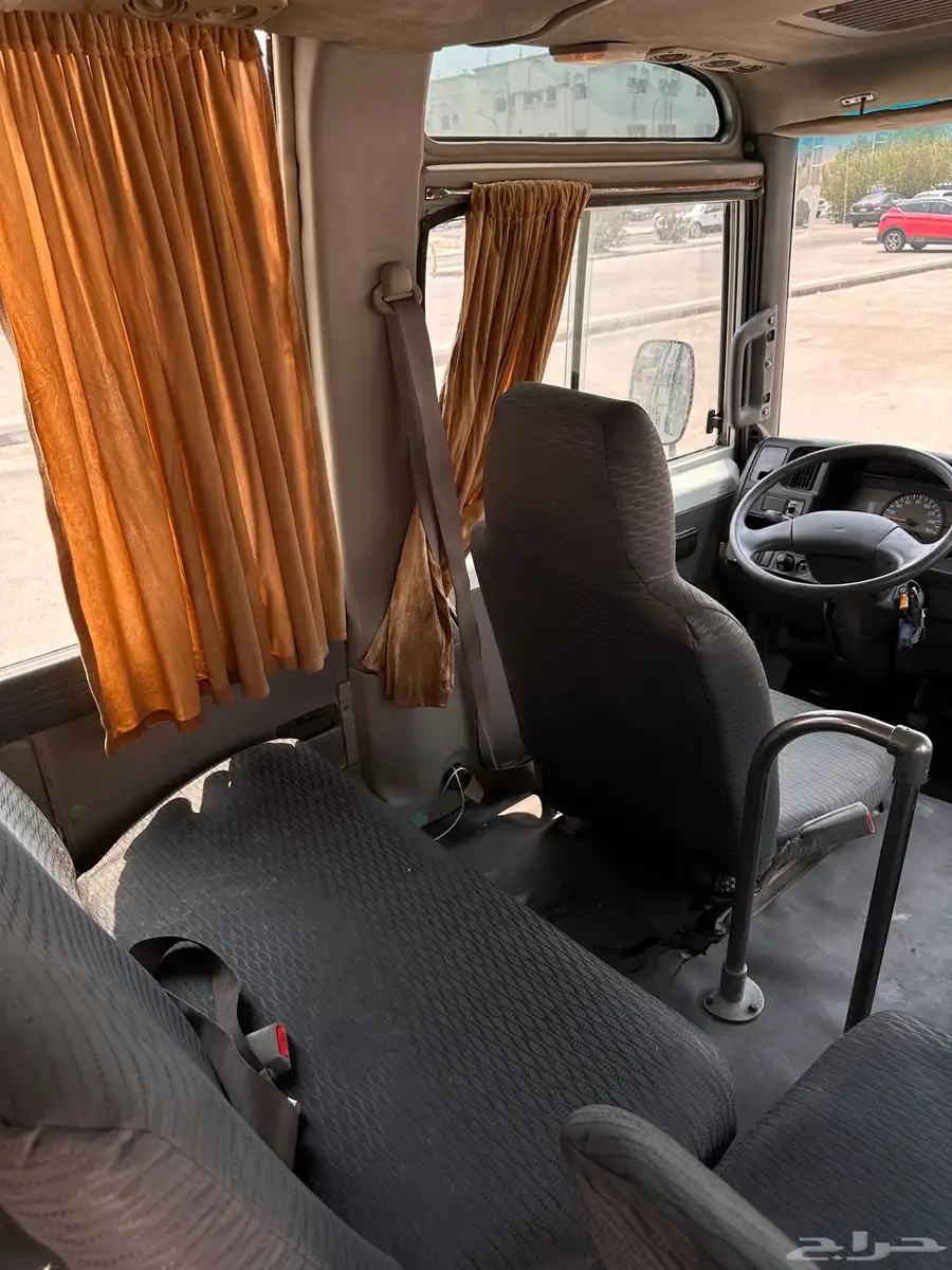باص كوستر نيسان 30 راكب ديزل 2014 40