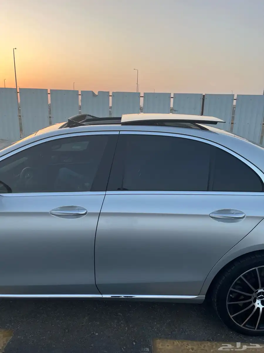 مرسيدس E400 بطاقة جمركية ممشى قليل 17
