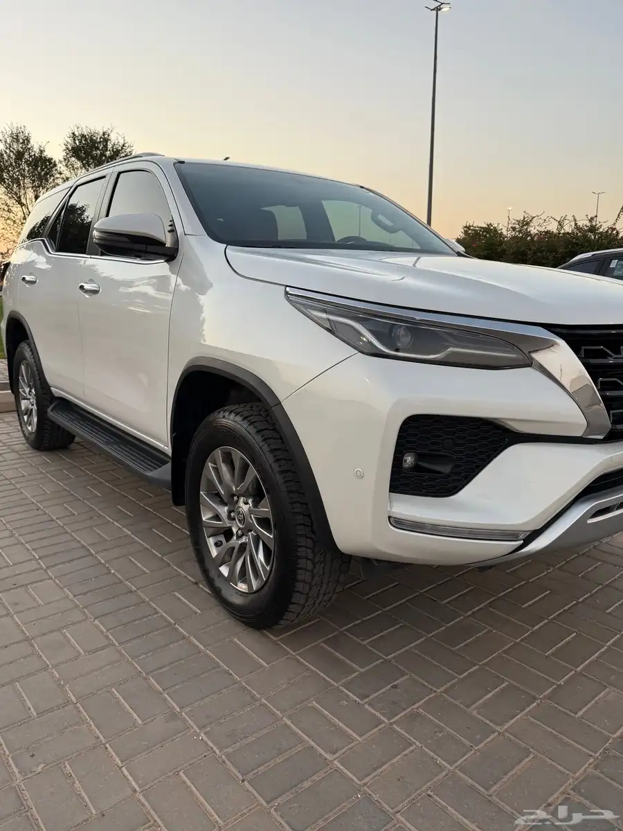 فورشنر 2024 ديزل 2800 بدون رادار 11