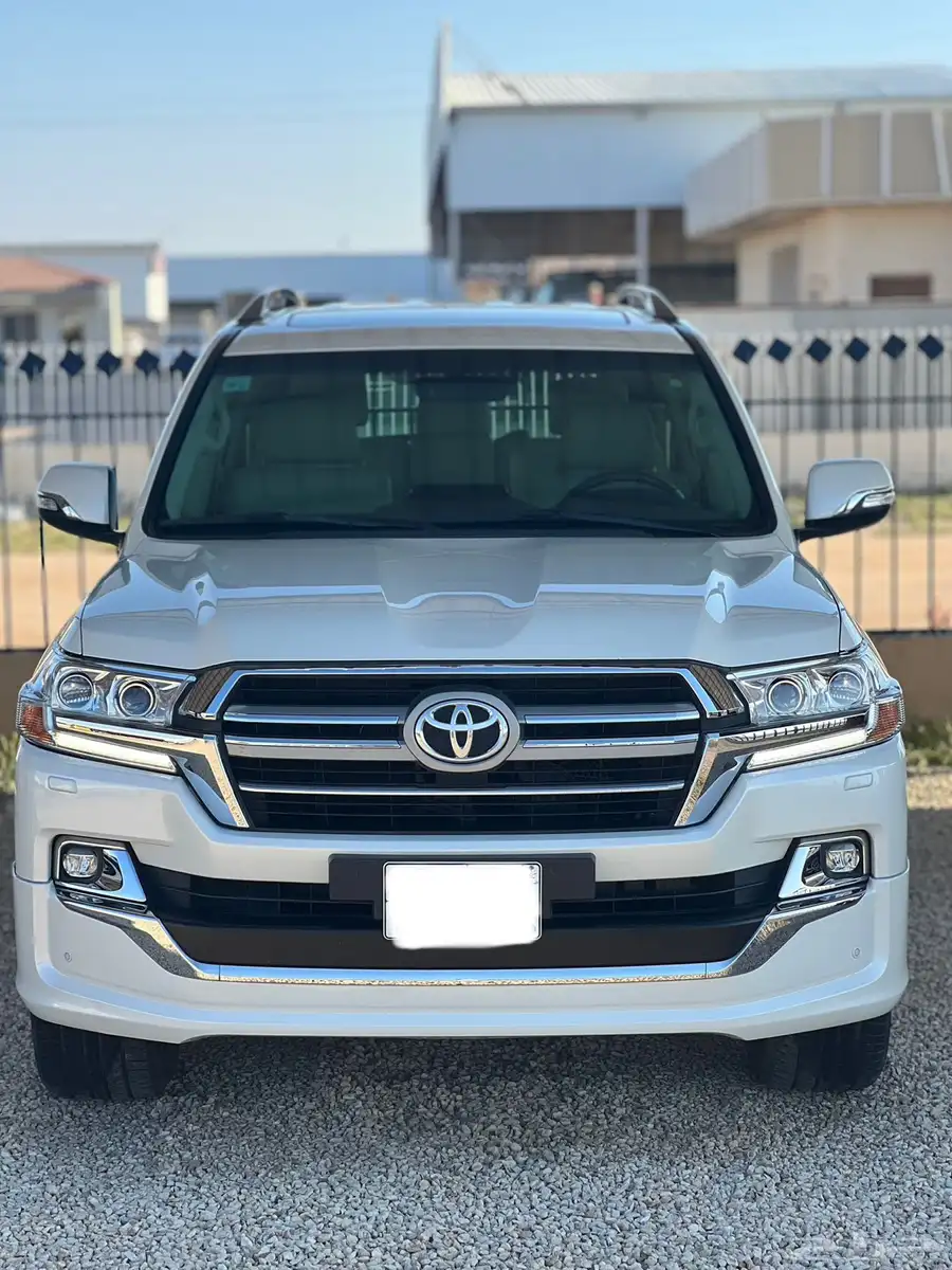 لاندكروزر في اكس ار VXR 2019 سعودي ( تم البيع ) 36