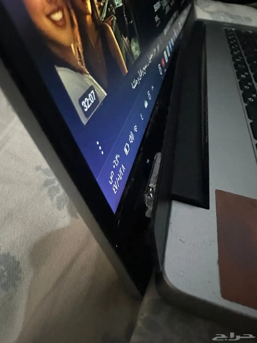 لابتوب 8