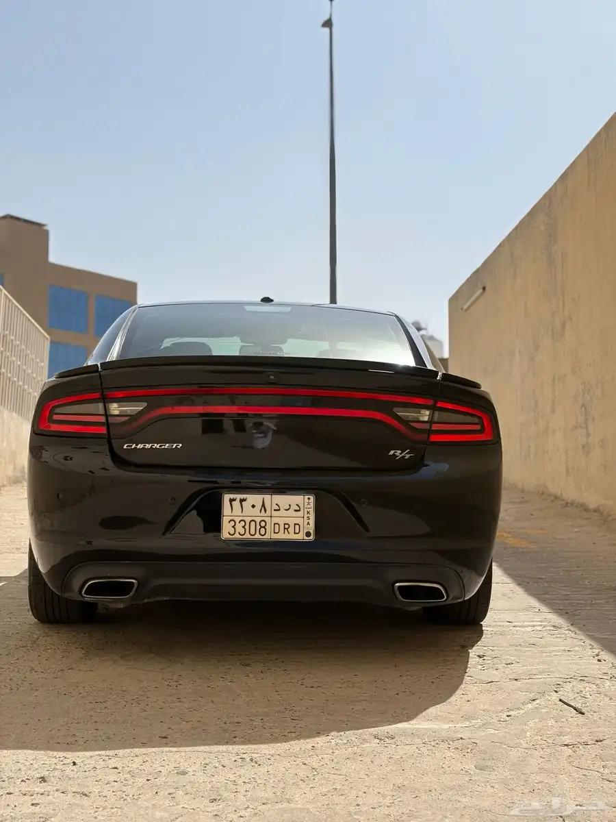 للبيع دودج تشارجر فل هاوس RT 2017 مالك اول 5