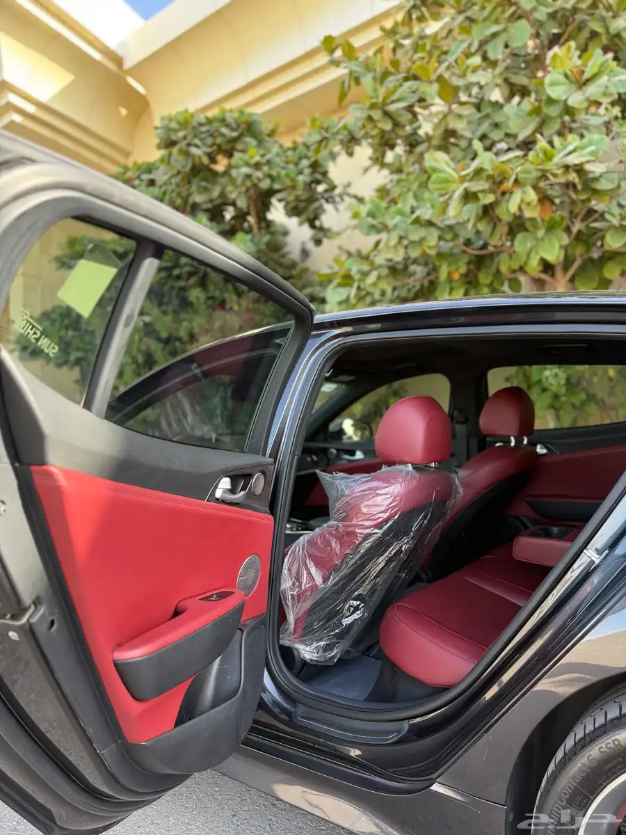 كيا ستينجر GT V6 2020 11