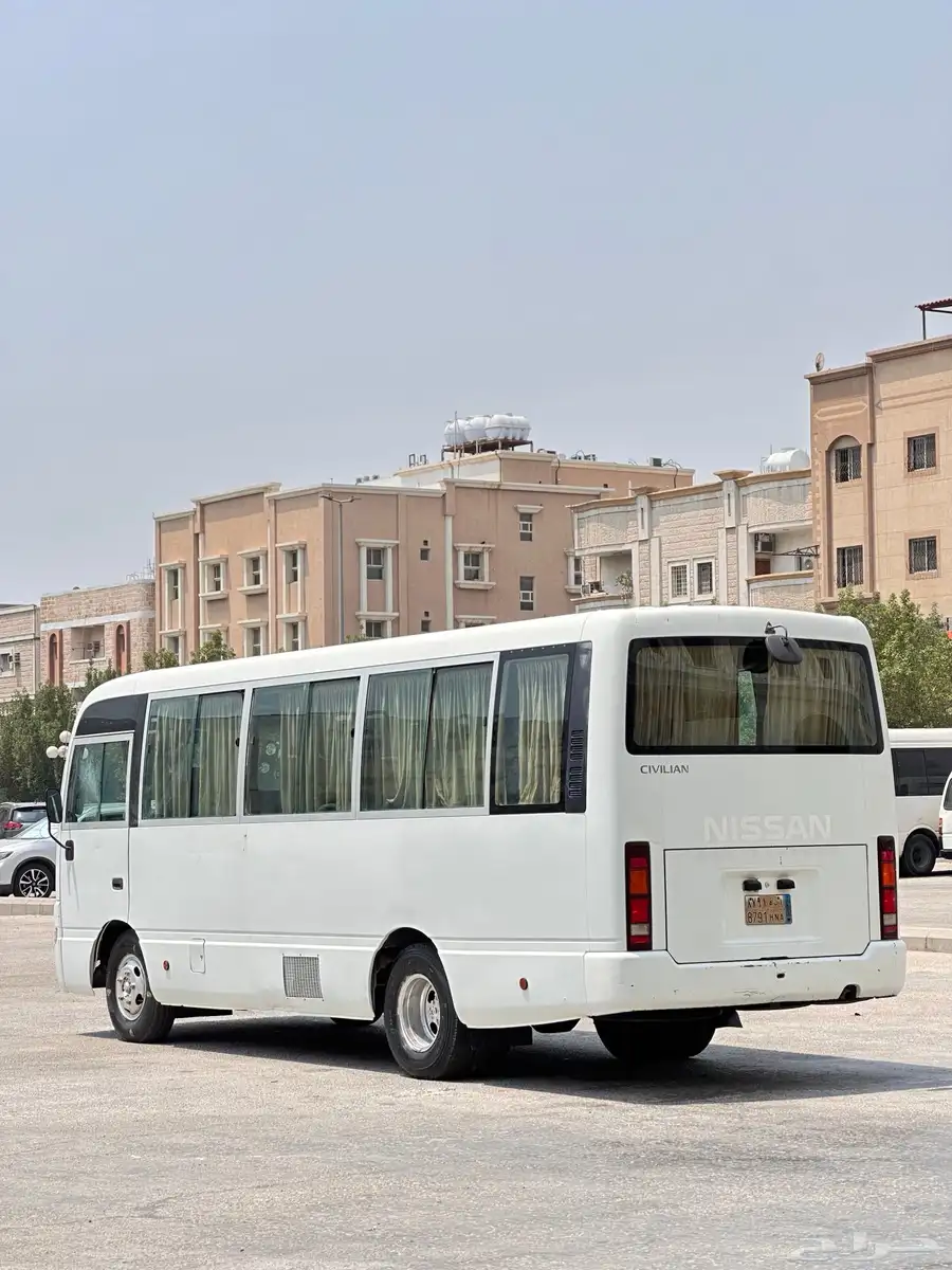 باص كوستر نيسان 30 راكب ديزل 2014 13