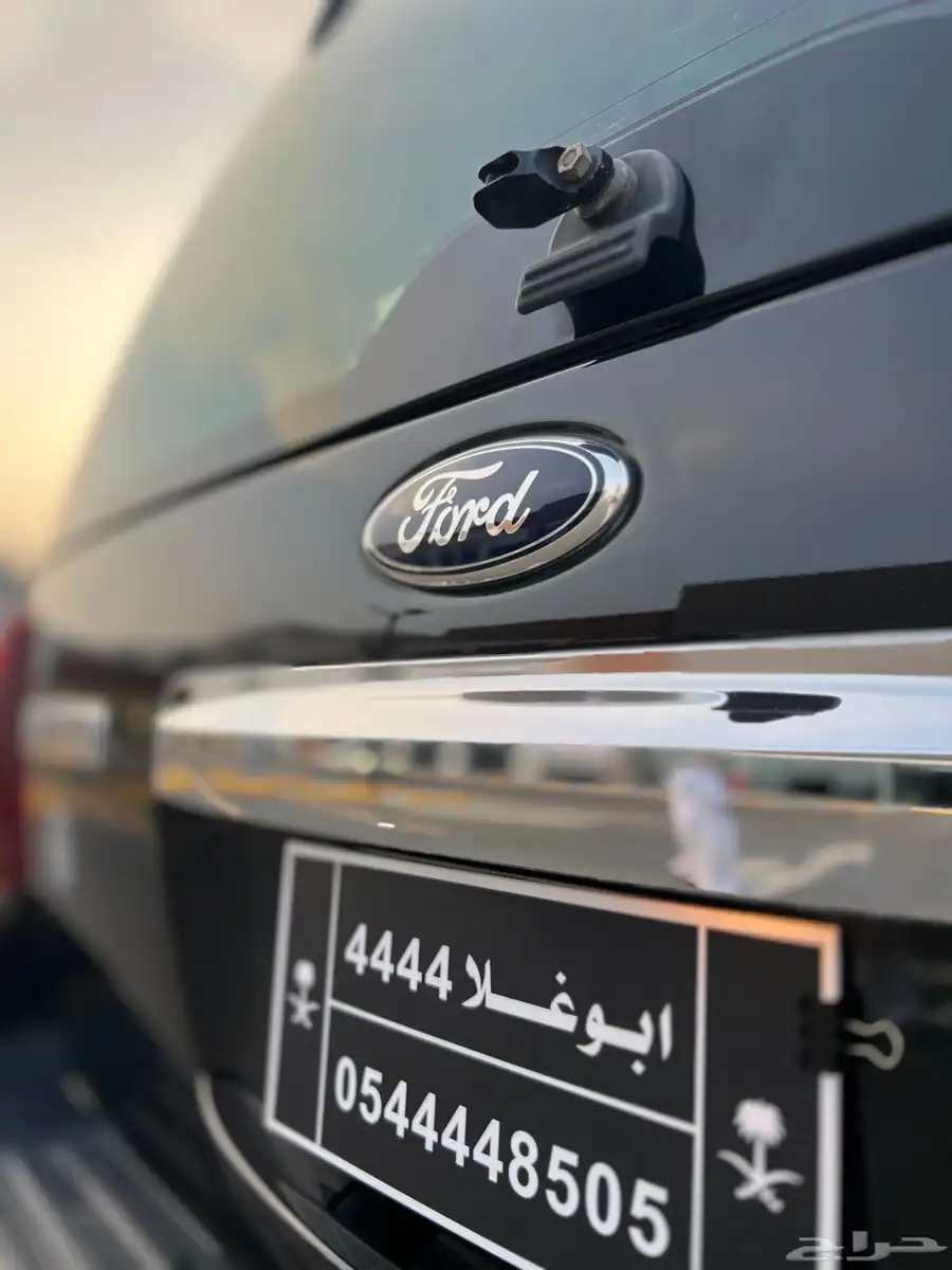 فورد اكسبيدشن 2014 11