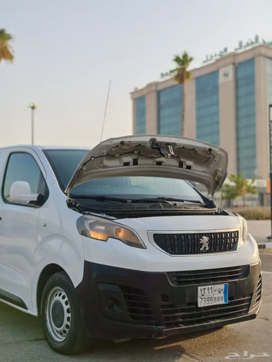 باص فان بيجو اكسبيرت ديزل بضاعه و ركاب ثلاجة 2018 27