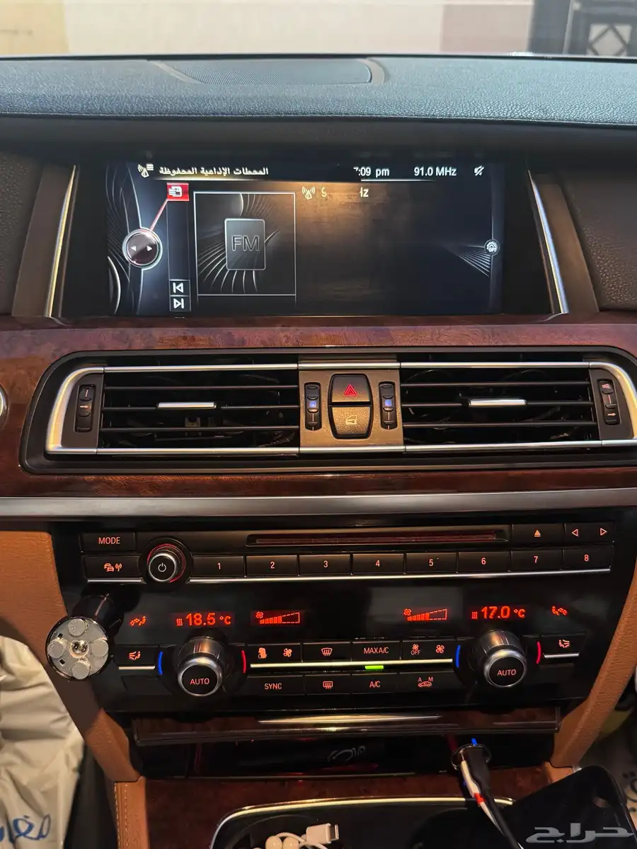 بي ام دبليو 2015 - 730 16