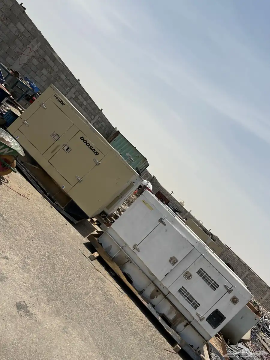 مولدات بيركنز وكامنز وتورلايت ومكينات لحام وكمبروسرات 3