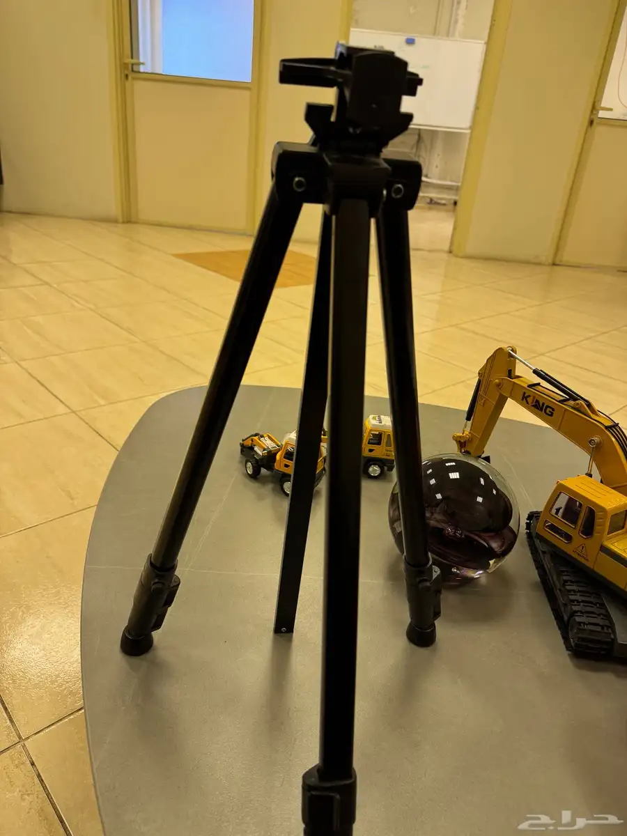 جهاز مساحه توتال استيشن Nikon 8