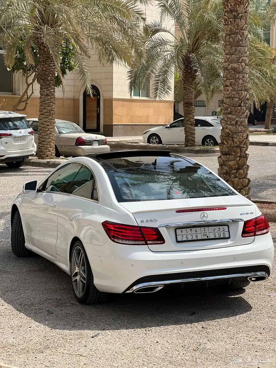 Marcedes E 250 coupe AMG 2016 3