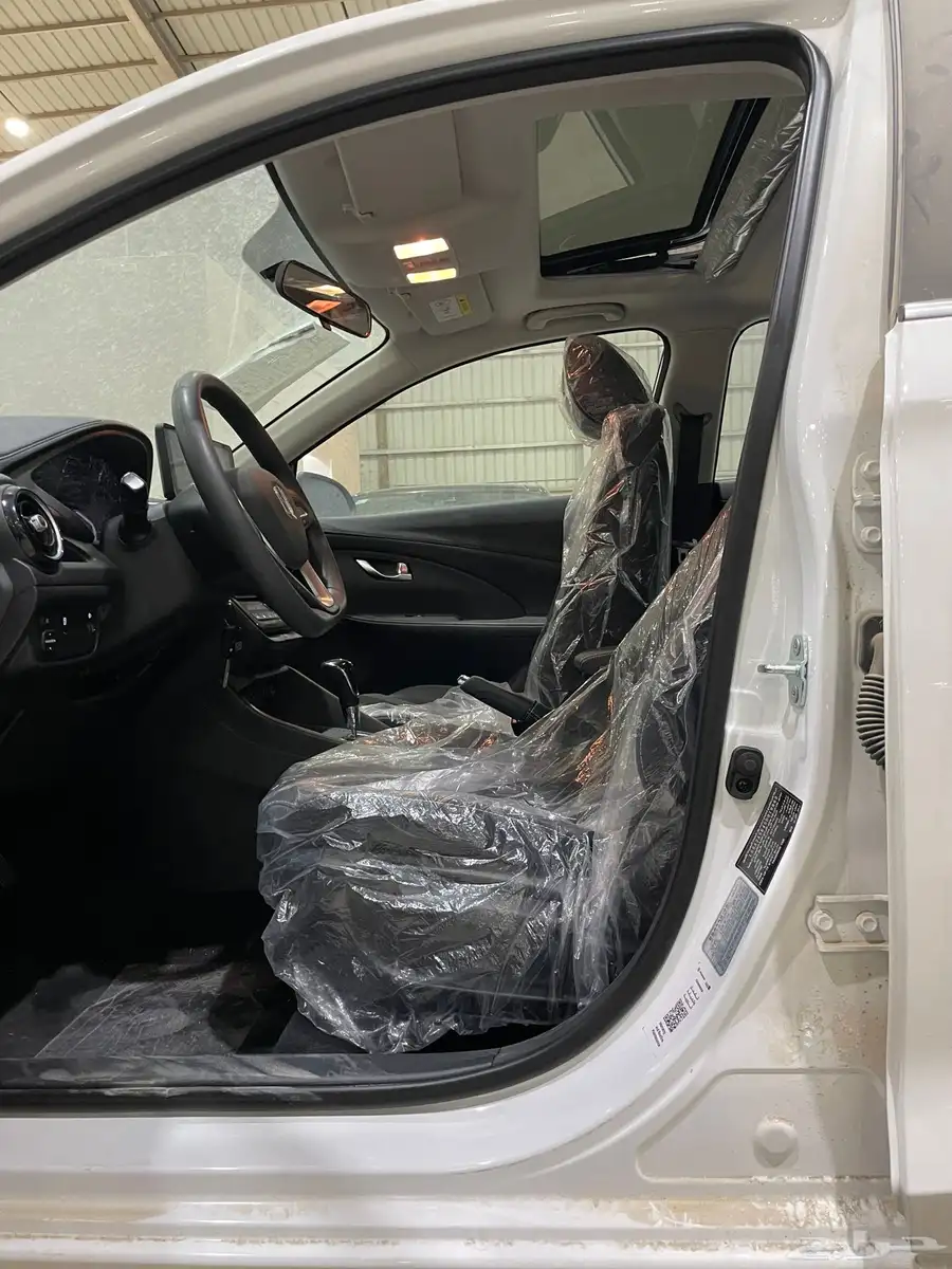 شانجان السفن 2025سعودي المجدوعي فتحه سقف(بنزين)1.5L 8
