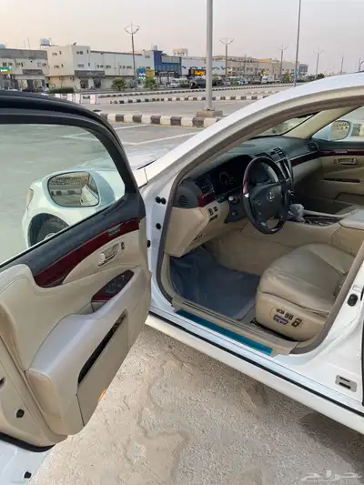 لكزس LS460 18