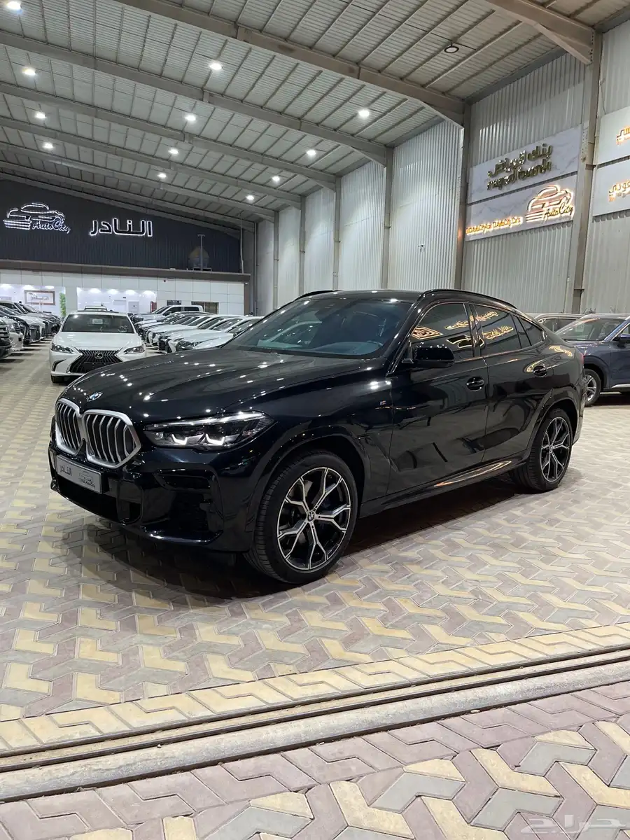 بي ام دبليو X6 kit m سعودي 2023 ضمان-صيانه 1