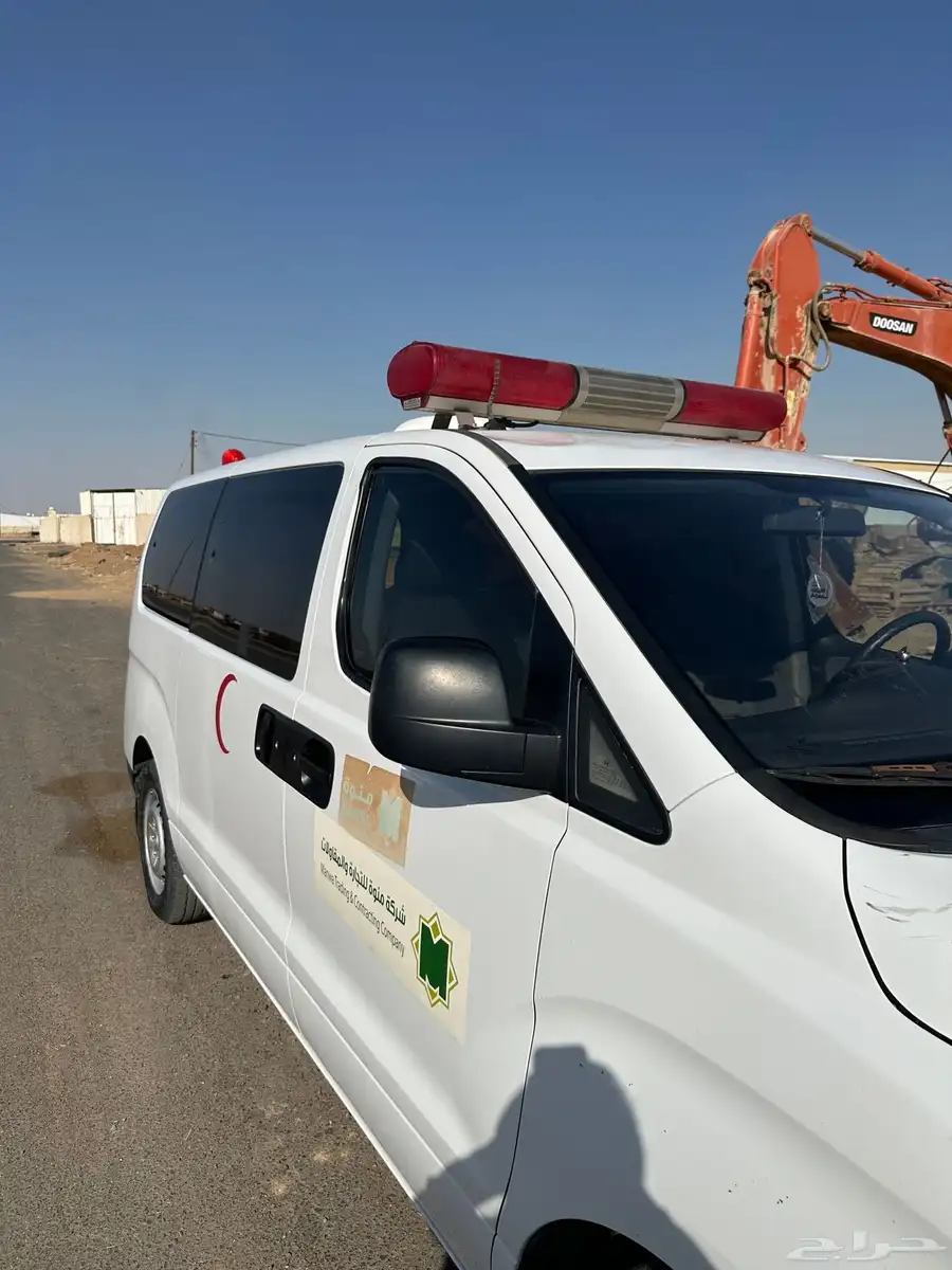 سياره اسعاف h1 للايجار او البيع 10
