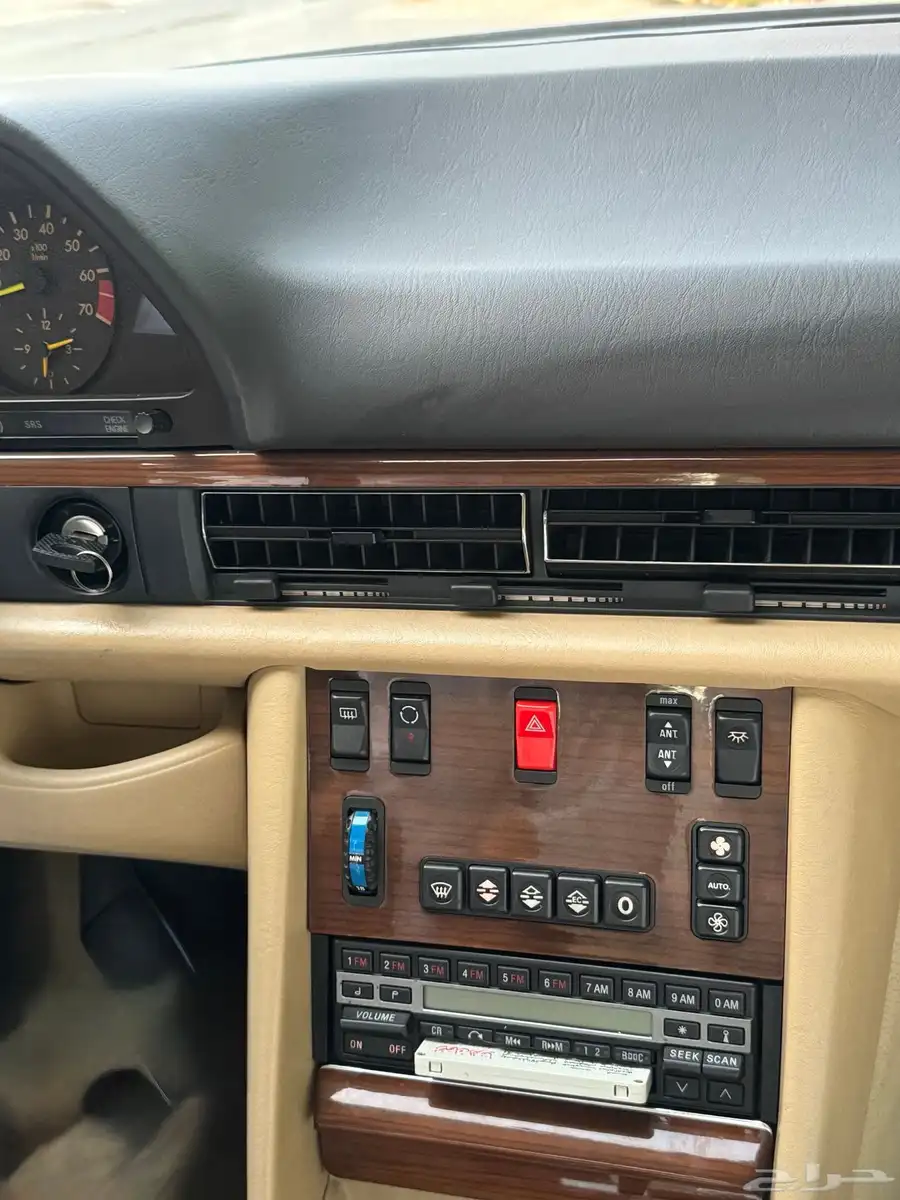 للبيع مرسيدس SEL300 1989 لهواة النوادر والمخزن 38