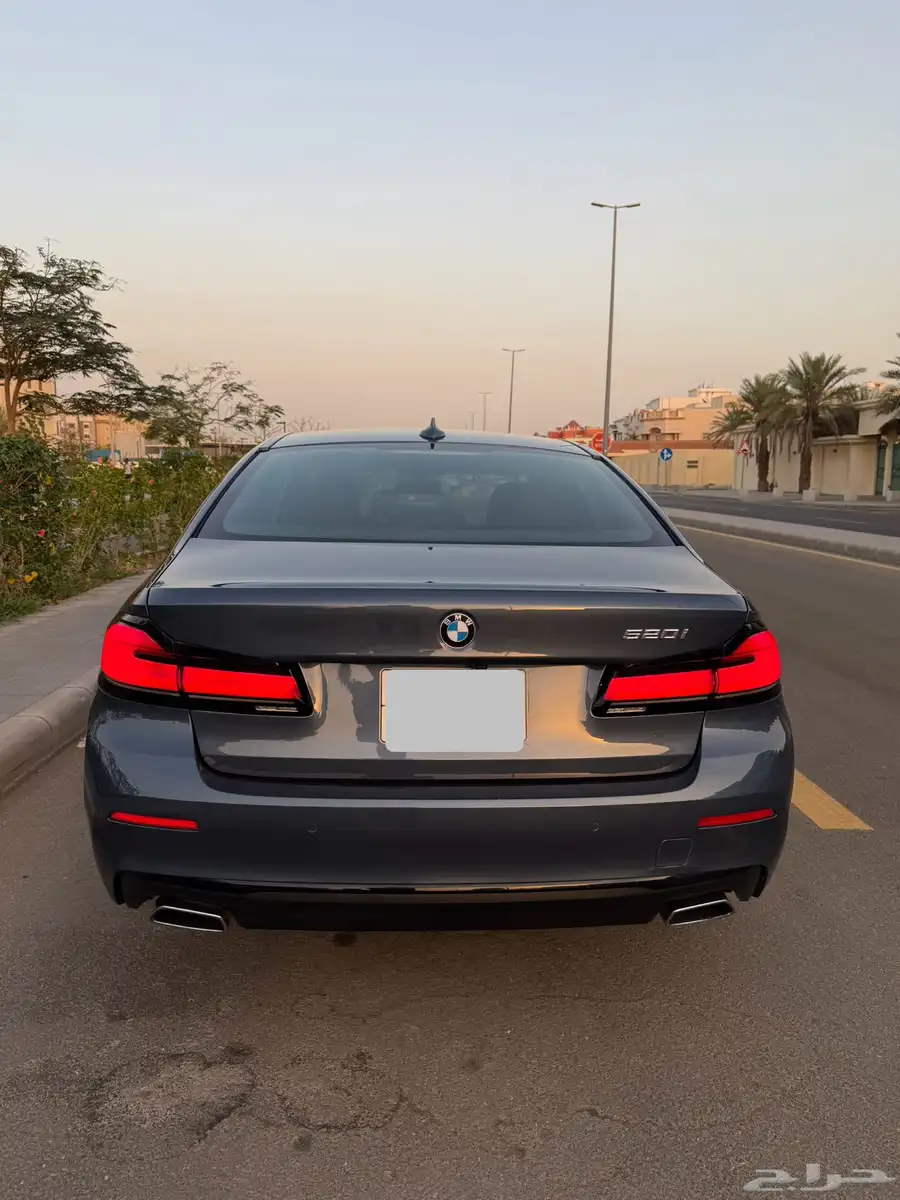 bmw520i فل كامل 2023 وكالة عداد (46000) البيع (145000) index