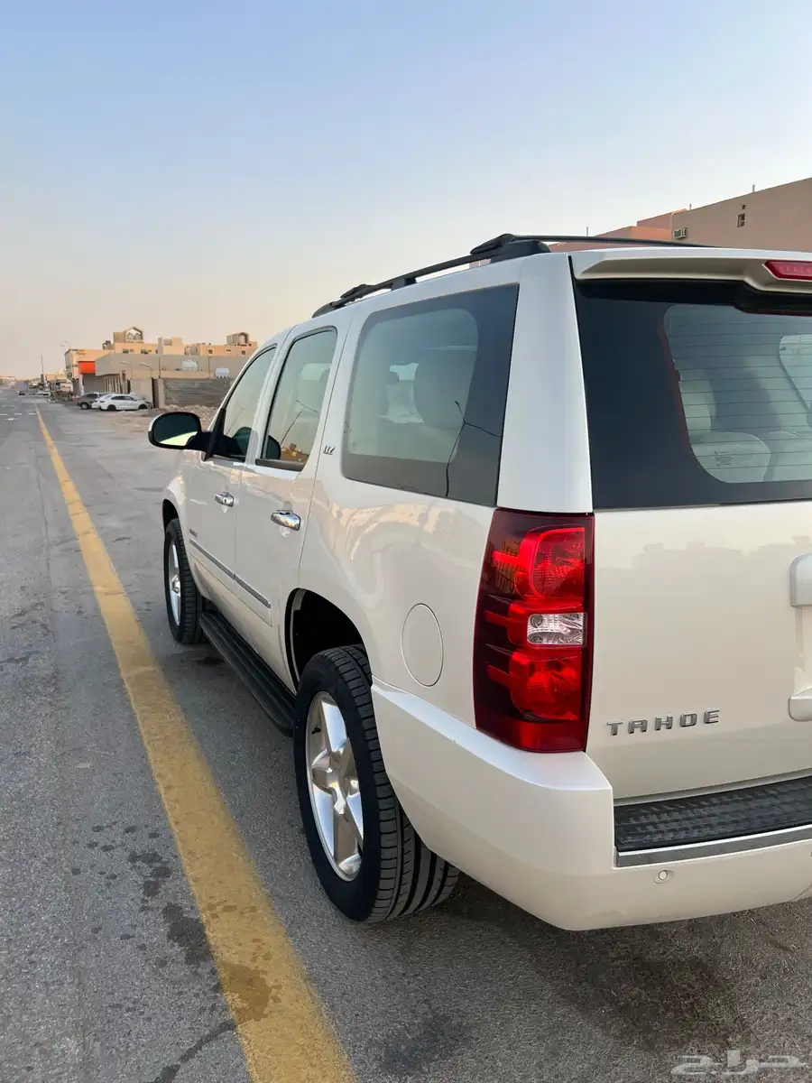 للبيع تاهو LTZ فل كامل دبل 2013 سعودي وكاله فتحه لؤلؤي 4