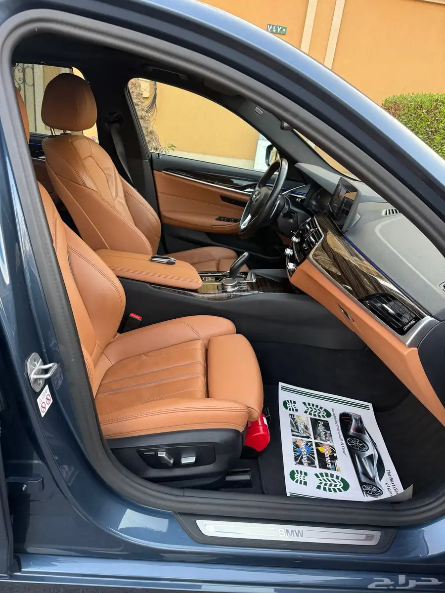 bmw520i فل كامل 2023 وكالة عداد (46000) البيع (145000) index