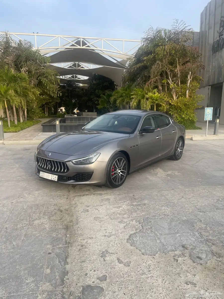 مازيراتي 2020 Maserati Ghibli باقي ع ضمان الشركة مخزنة 35