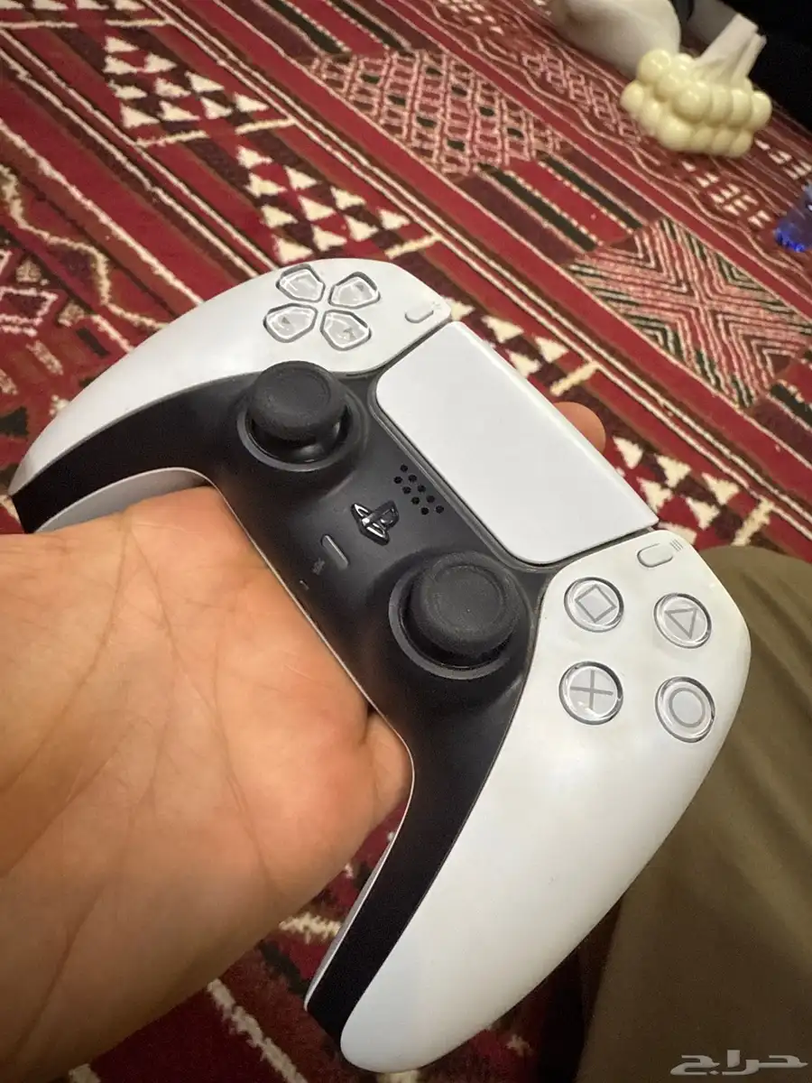 يد بلايستيشن 5 0