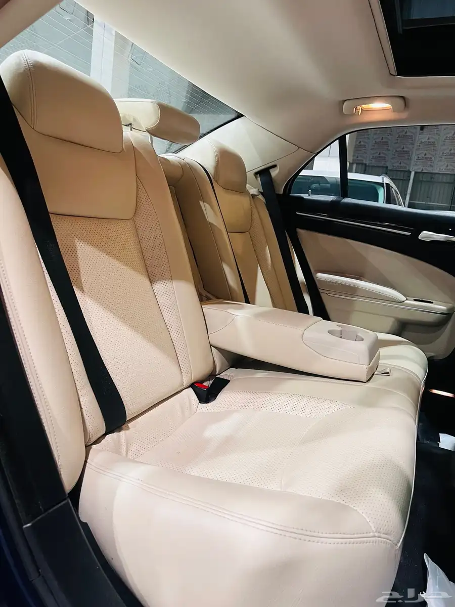 كرايزلر 2016 C300 بانوراما (( عروض خاصة )) 11