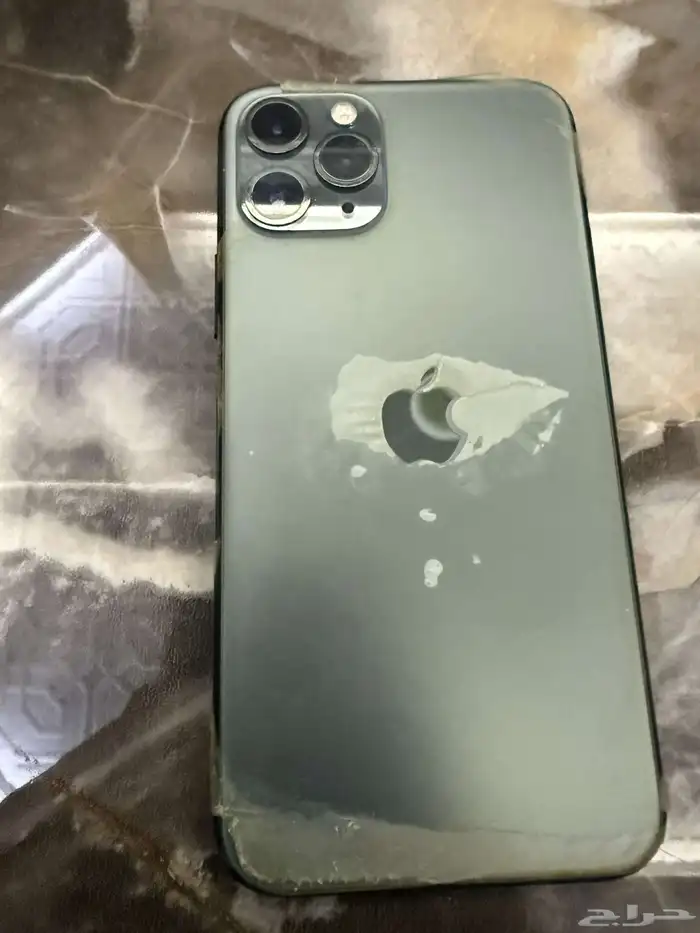 للبيع ايفون 11 برو نظيف 3