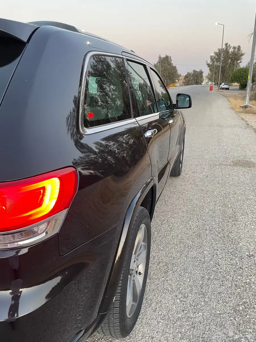 جراند شيروكي ليميتد فل كامل 8V مالك اول 2015 25