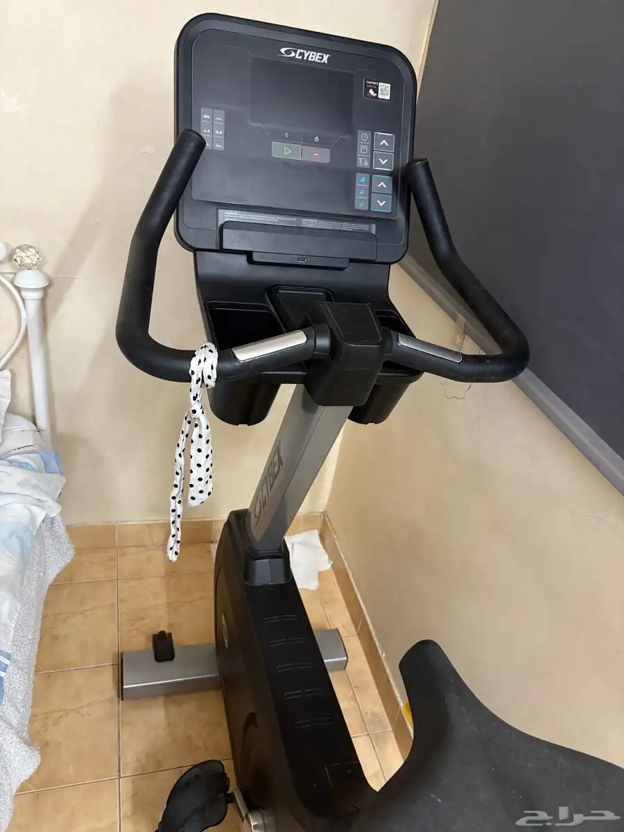 Cybex دراجة رياضية 3