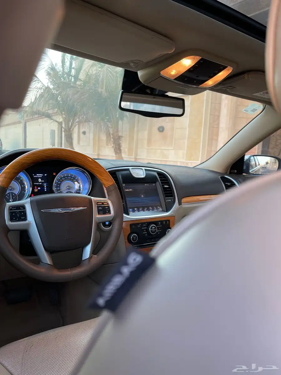 كرايسلر 2014 V8 هيمي 5.7 18