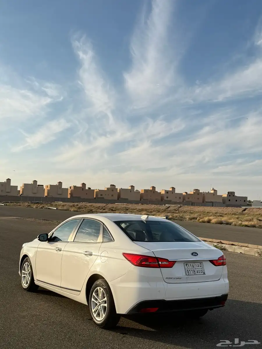 فورد اسكورت 2020 السوم 10 index