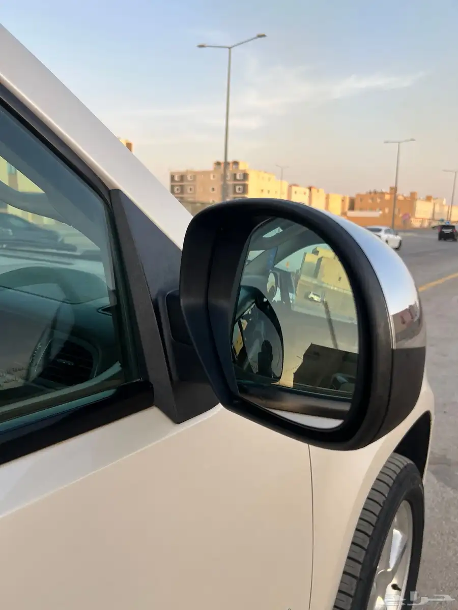 للبيع تاهو LTZ فل كامل دبل 2013 سعودي وكاله فتحه لؤلؤي 33